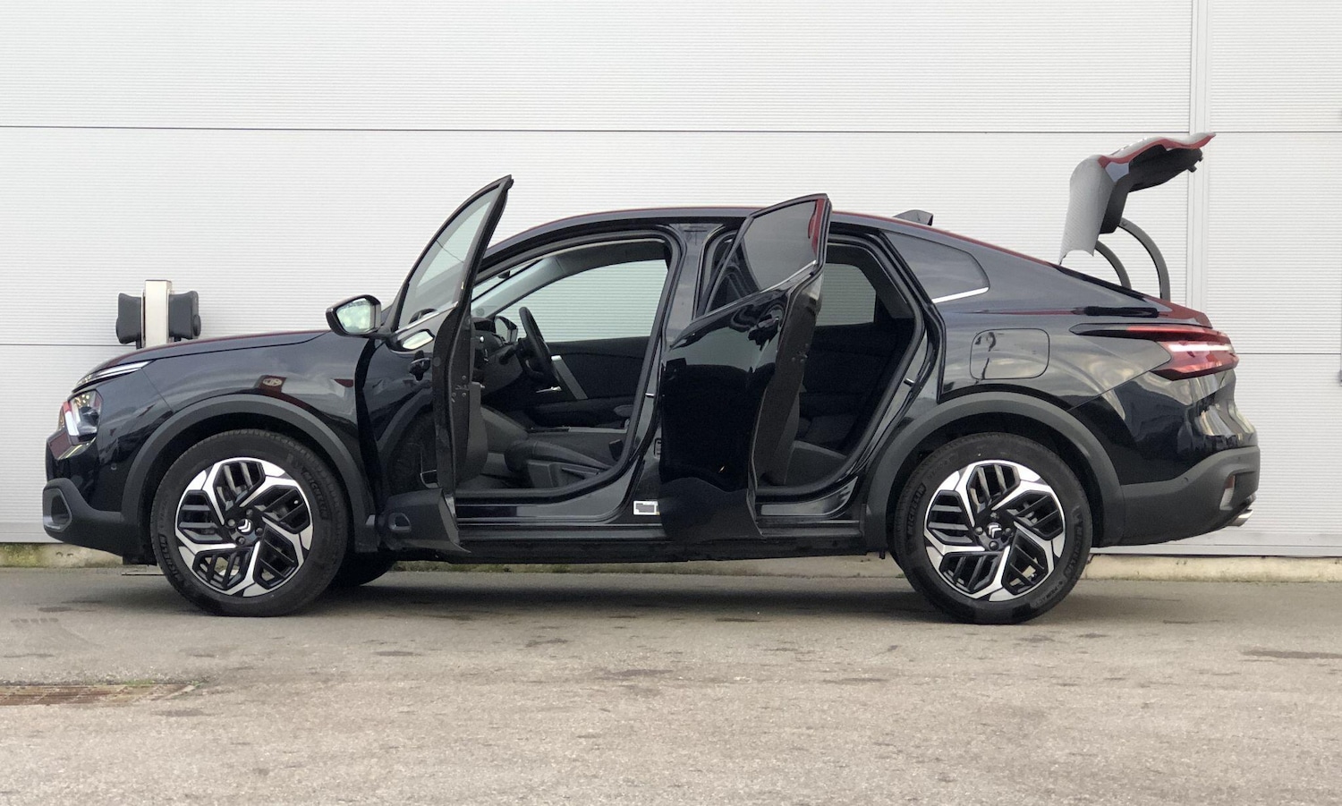 Used Citroen C4 2024 for sale - 76786917: Photo 7