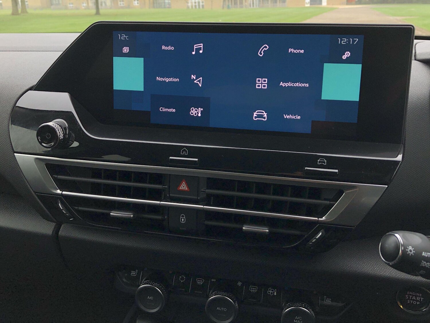 Used Citroen e-C4 2023 for sale - 76398080: Photo 11