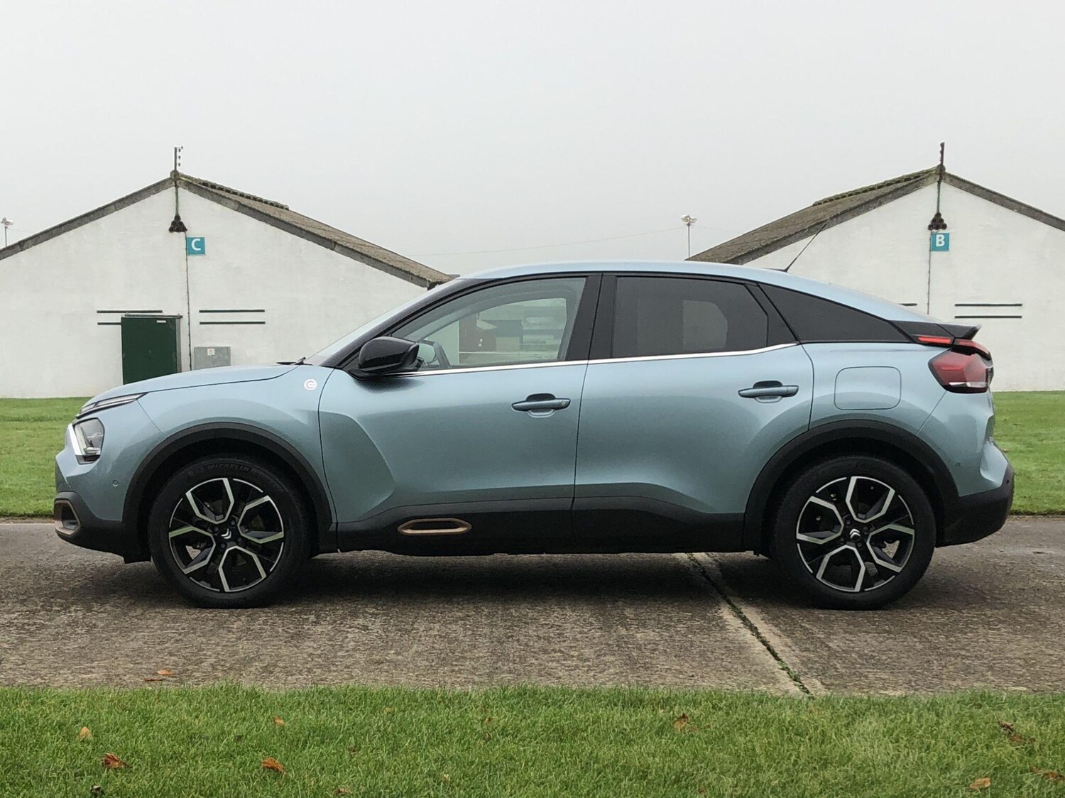 Used Citroen e-C4 2023 for sale - 76398080: Photo 12