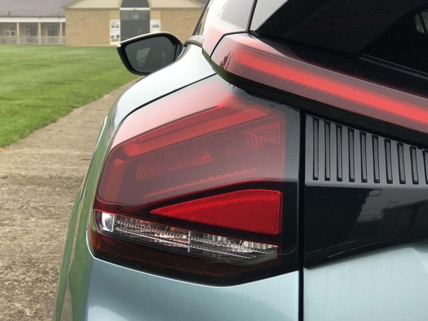 Used Citroen e-C4 2023 for sale - 76398080: Photo 24