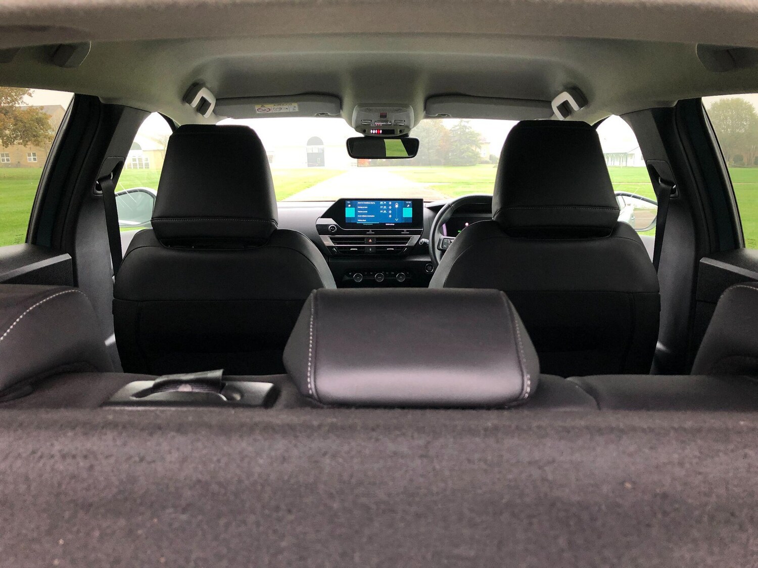 Used Citroen e-C4 2023 for sale - 76398080: Photo 25