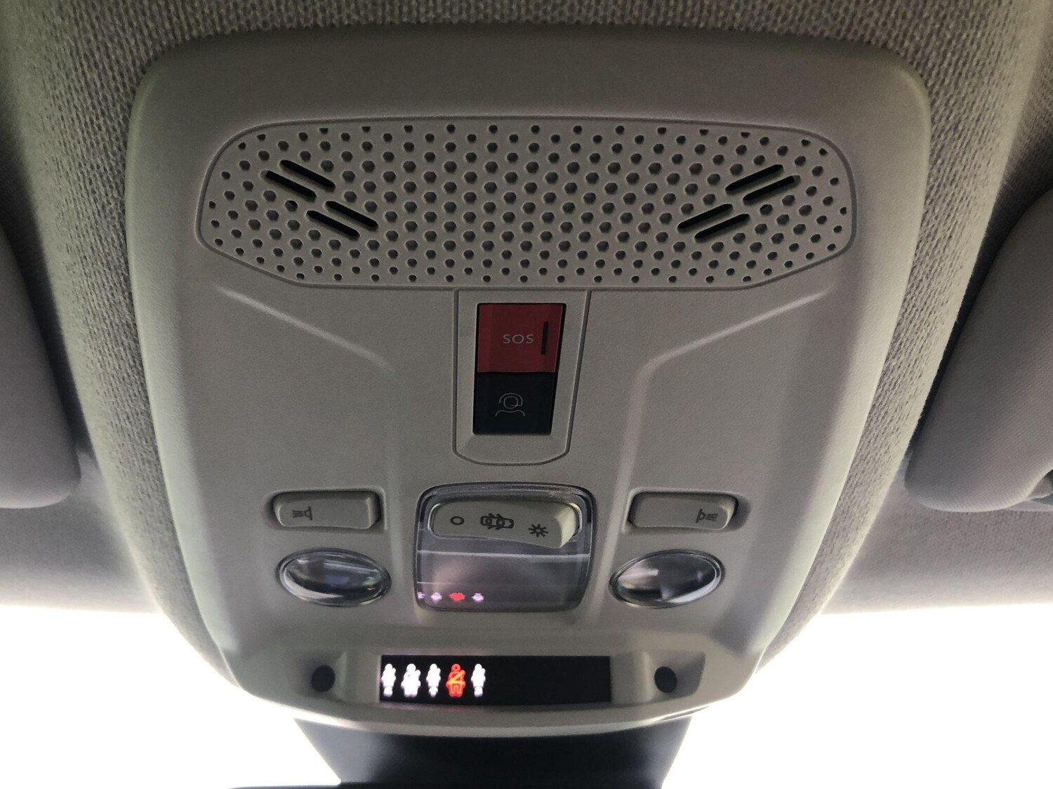 Used Citroen e-C4 2023 for sale - 76398080: Photo 34