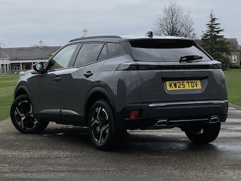 Used Peugeot 2008 2025 for sale - 77882986: Photo