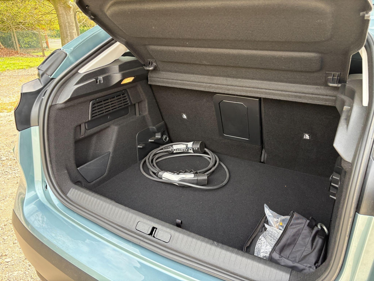 Vehicle 28