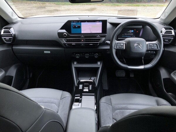 Used Citroen e-C4 X 2023 for sale - 75187208: Photo 23