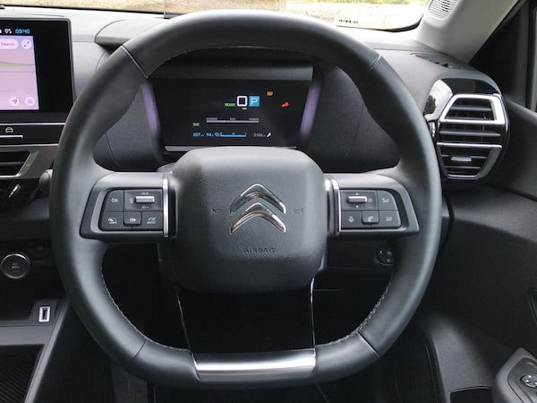 Used Citroen e-C4 X 2023 for sale - 75187208: Photo 33