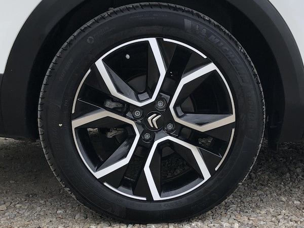 Used Citroen e-C4 X 2023 for sale - 75187208: Photo 8