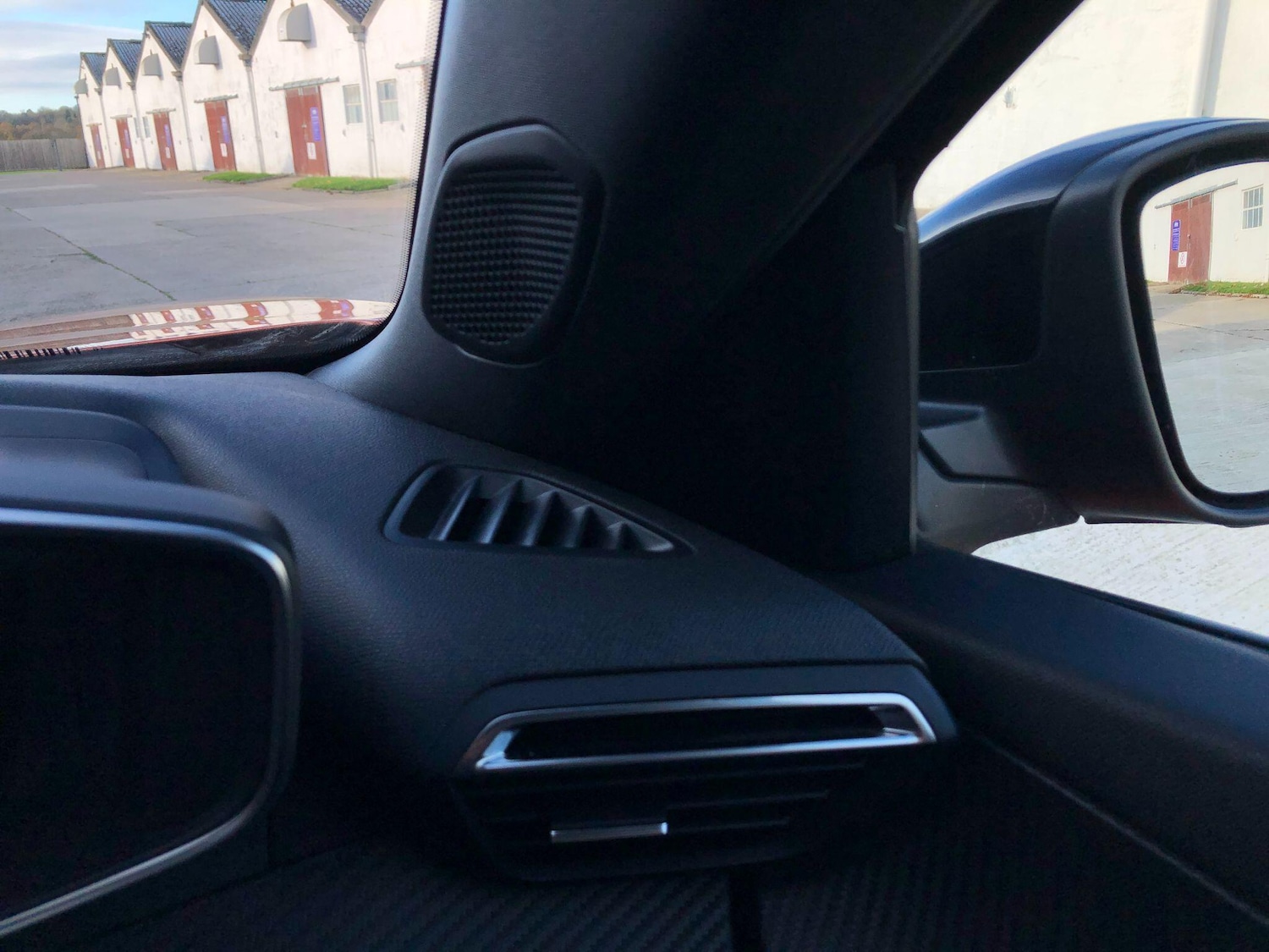 Used Peugeot E-2008 2021 for sale - 76549541: Photo 33