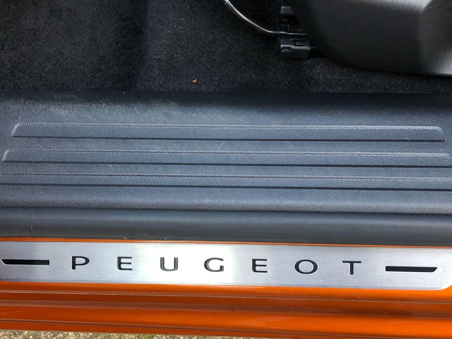 Used Peugeot E-2008 2021 for sale - 76549541: Photo 38