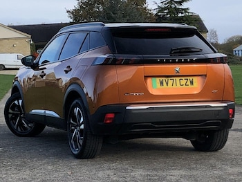 Used Peugeot E-2008 2021 for sale - 76549541: Photo