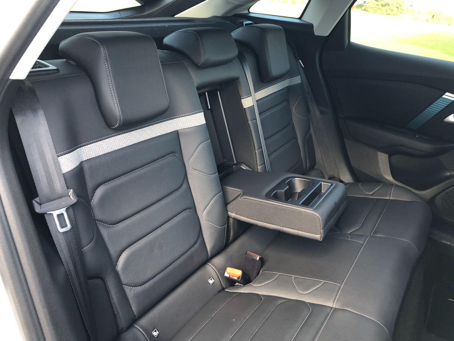 Used Citroen e-C4 2024 for sale - 76728760: Photo 31