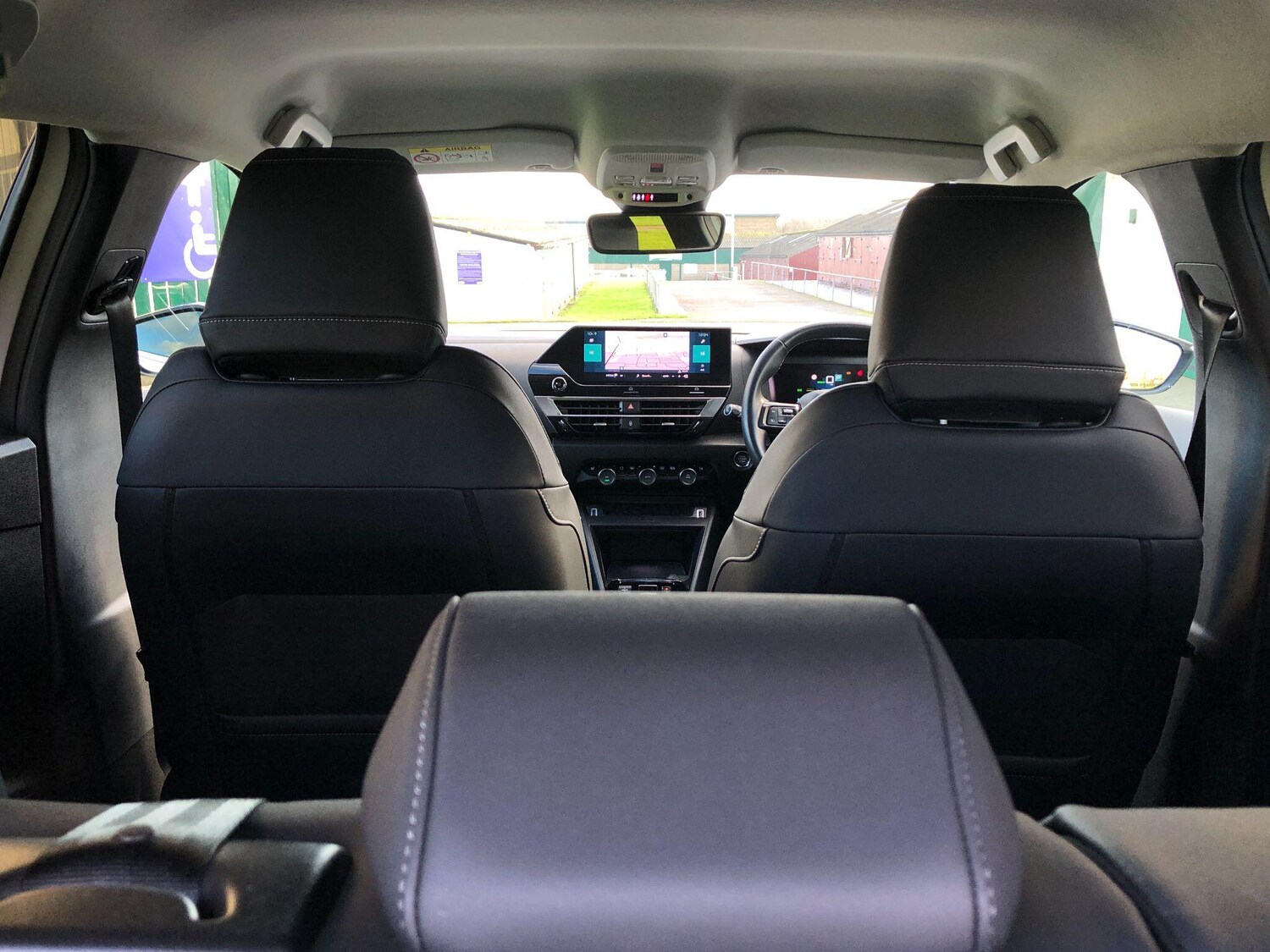 Used Citroen e-C4 2024 for sale - 76728760: Photo 35