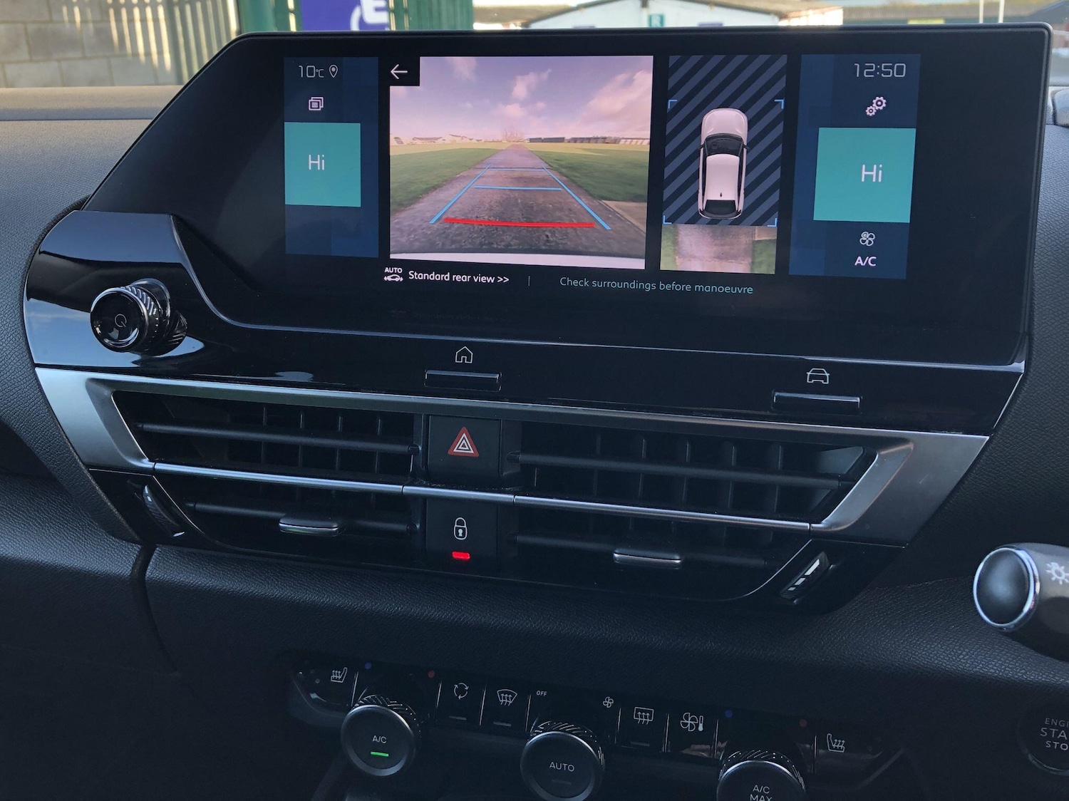 Used Citroen e-C4 2024 for sale - 76728760: Photo 8