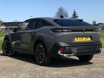 Used Peugeot 408 2024 for sale - 78116574: Photo