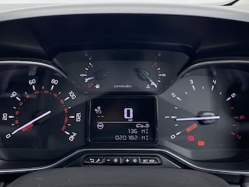 Used Citroen C3 Aircross 2021 for sale - 75682291: Photo