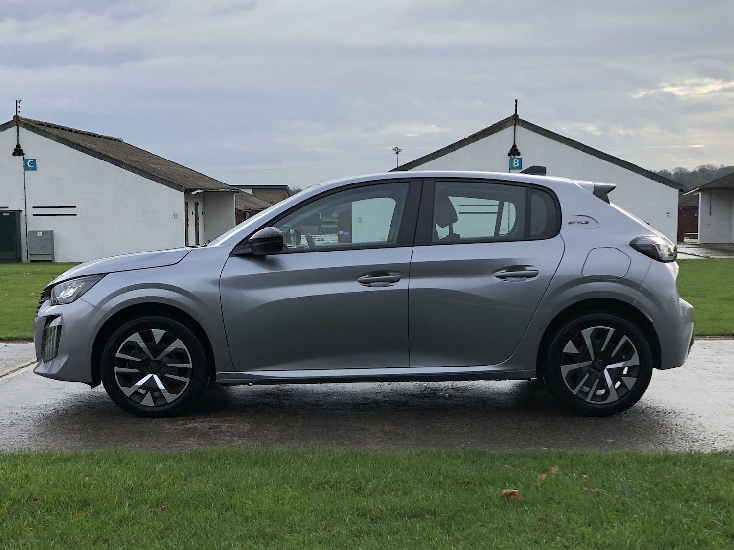 Used Peugeot 208 for sale - 76997078: Photo 11