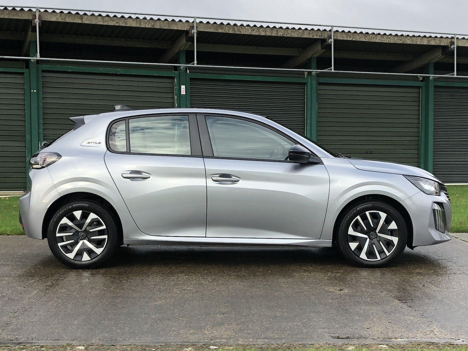 Used Peugeot 208 for sale - 76997078: Photo 9