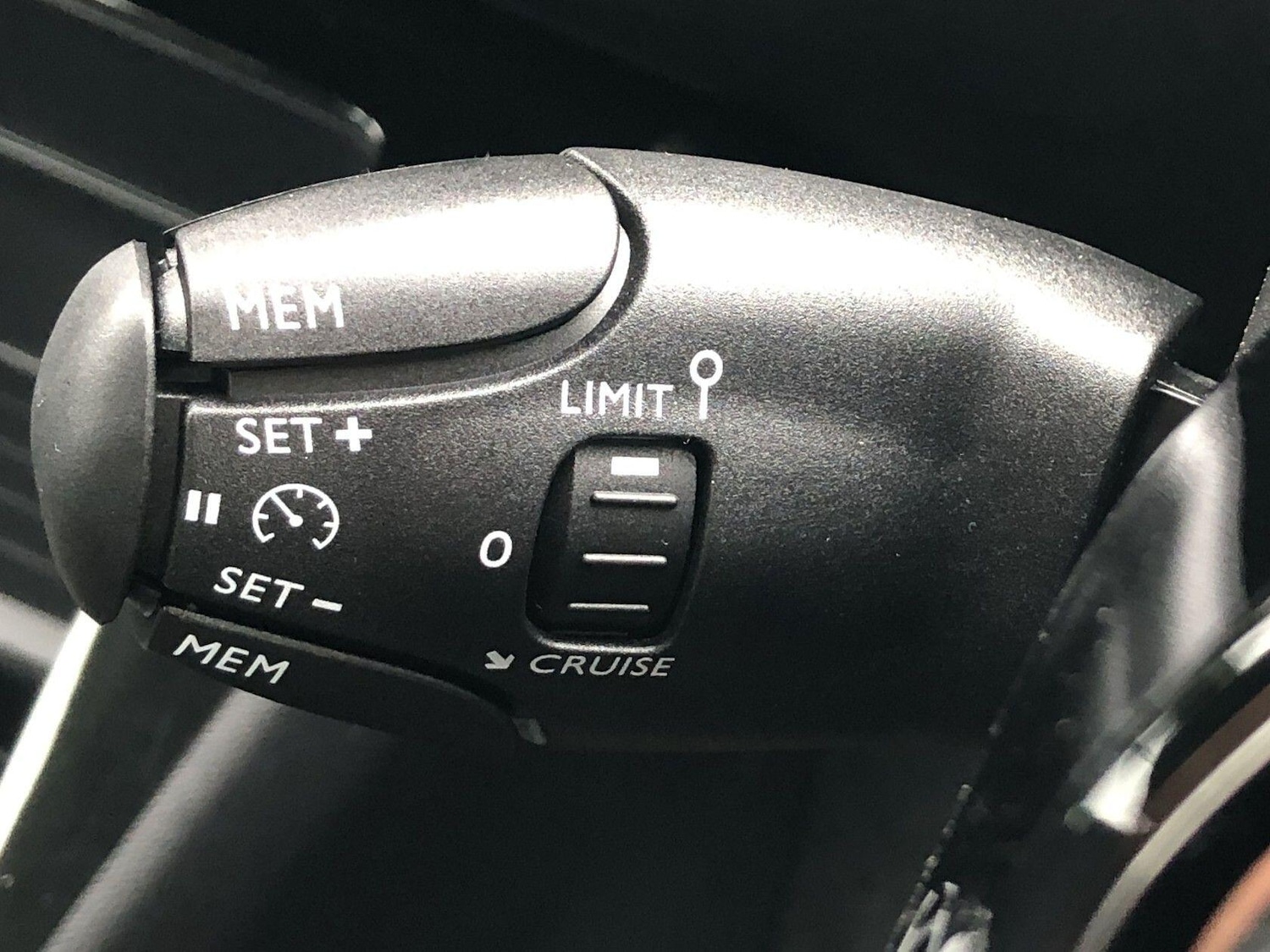 Used Peugeot 208 2025 for sale - 76573430: Photo 30