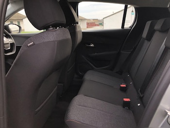 Used Peugeot 208 2025 for sale - 76573430: Photo