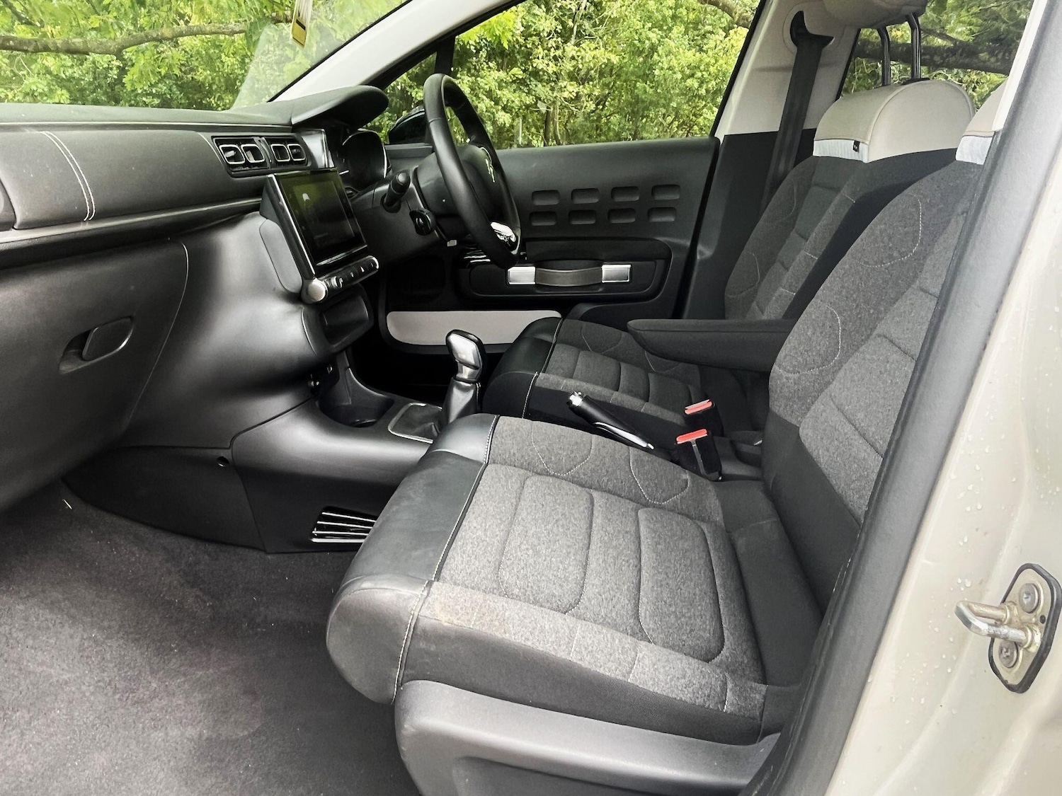 Vehicle 22