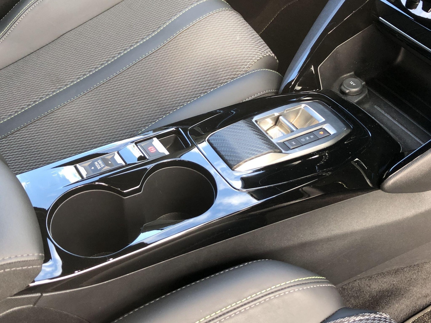 Used Peugeot 2008 2024 for sale - 77386783: Photo 19