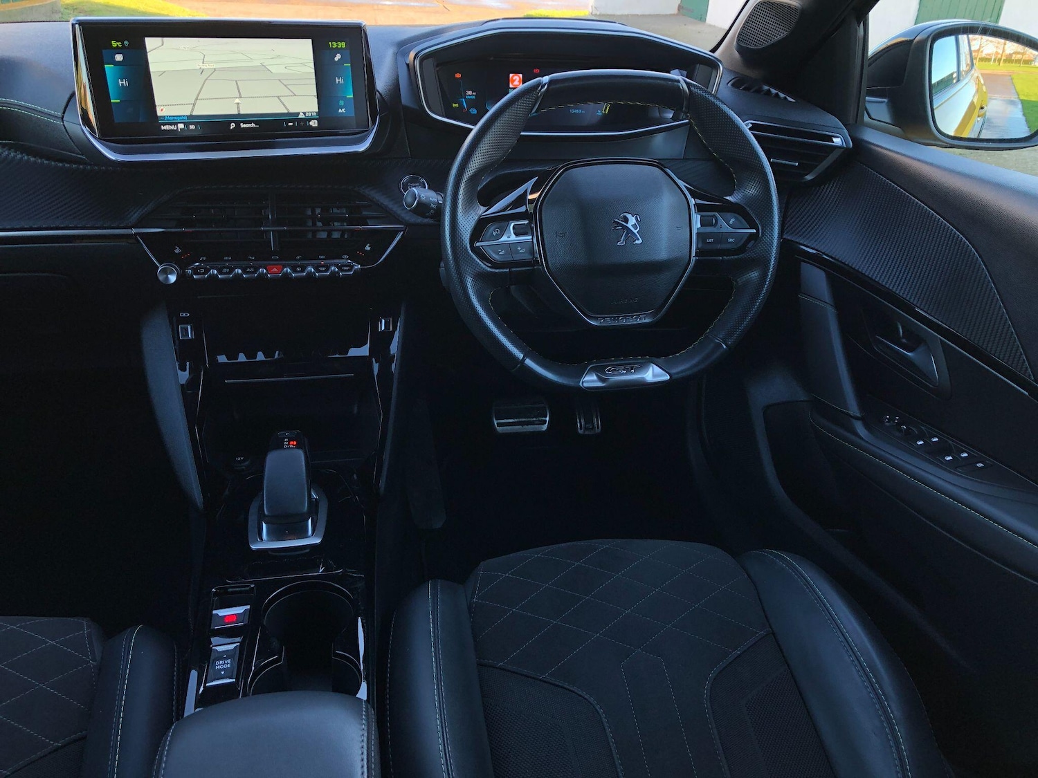 Used Peugeot E-208 2021 for sale - 77090815: Photo 22