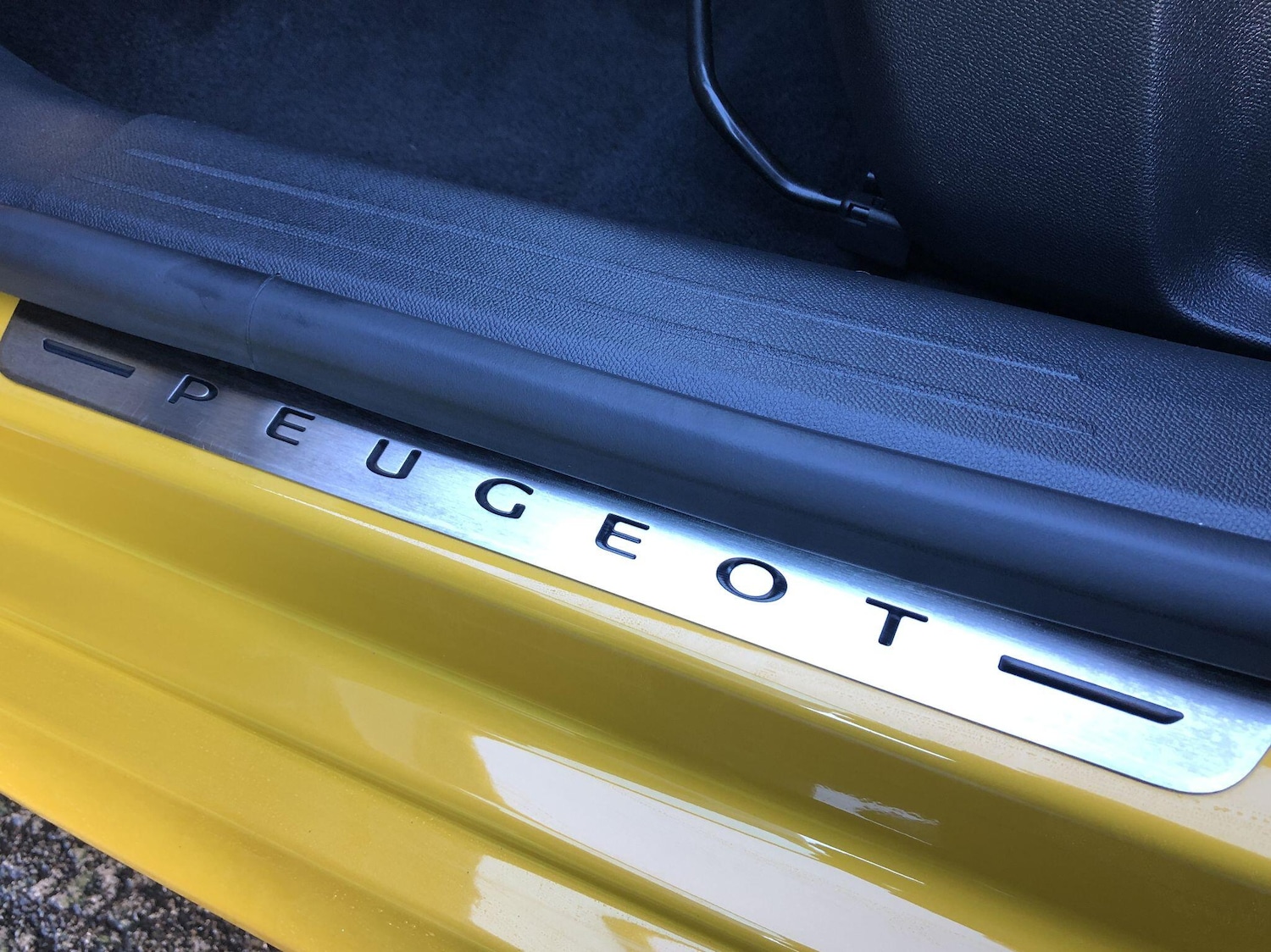 Used Peugeot E-208 2021 for sale - 77090815: Photo 37