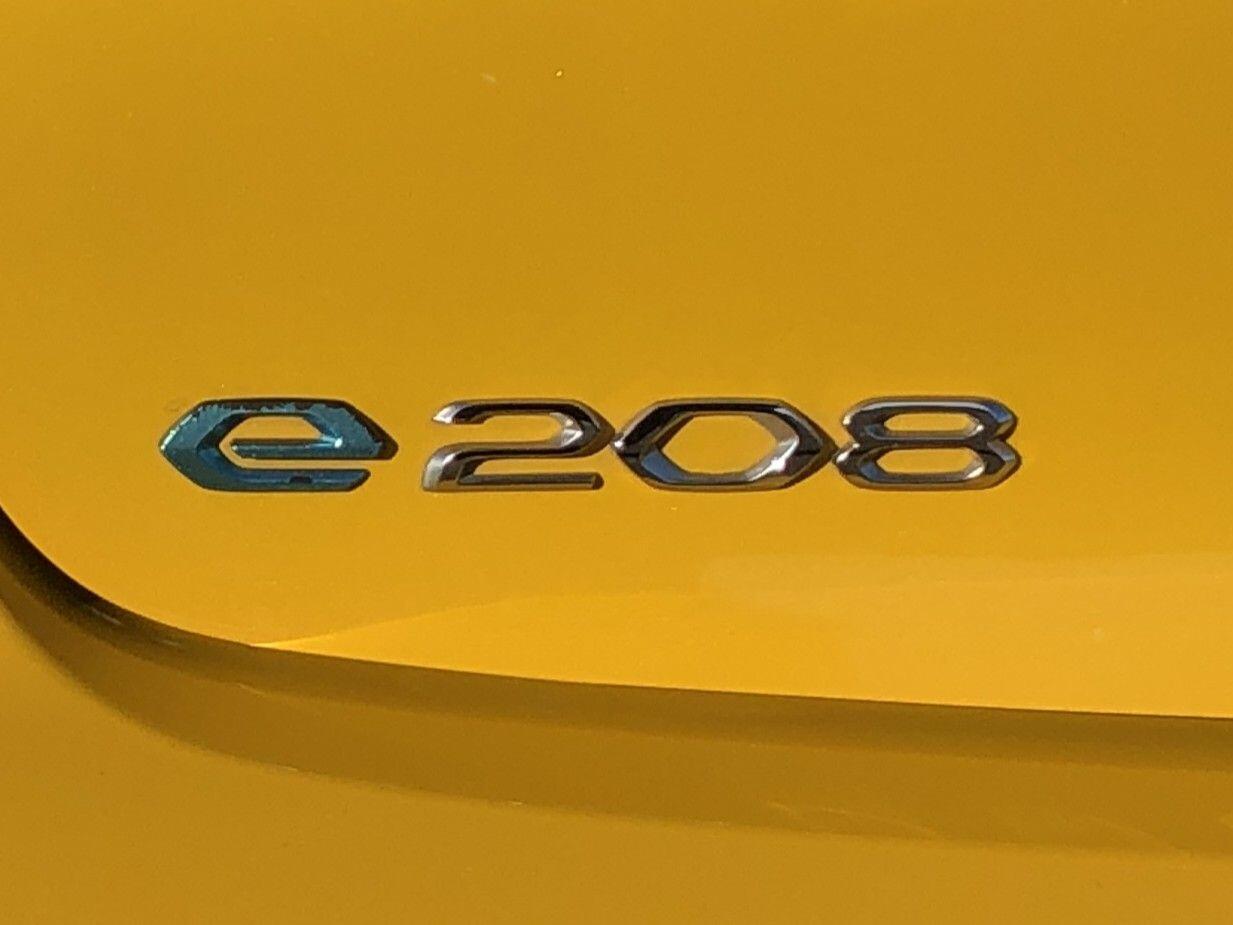 Used Peugeot E-208 2021 for sale - 77090815: Photo 40