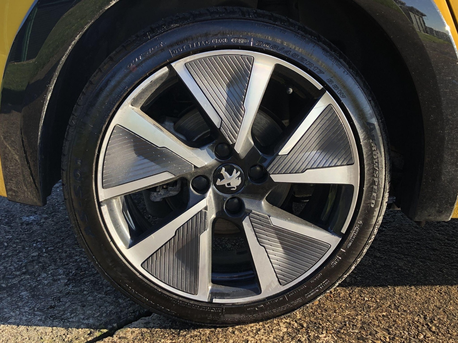 Used Peugeot E-208 2021 for sale - 77090815: Photo 7