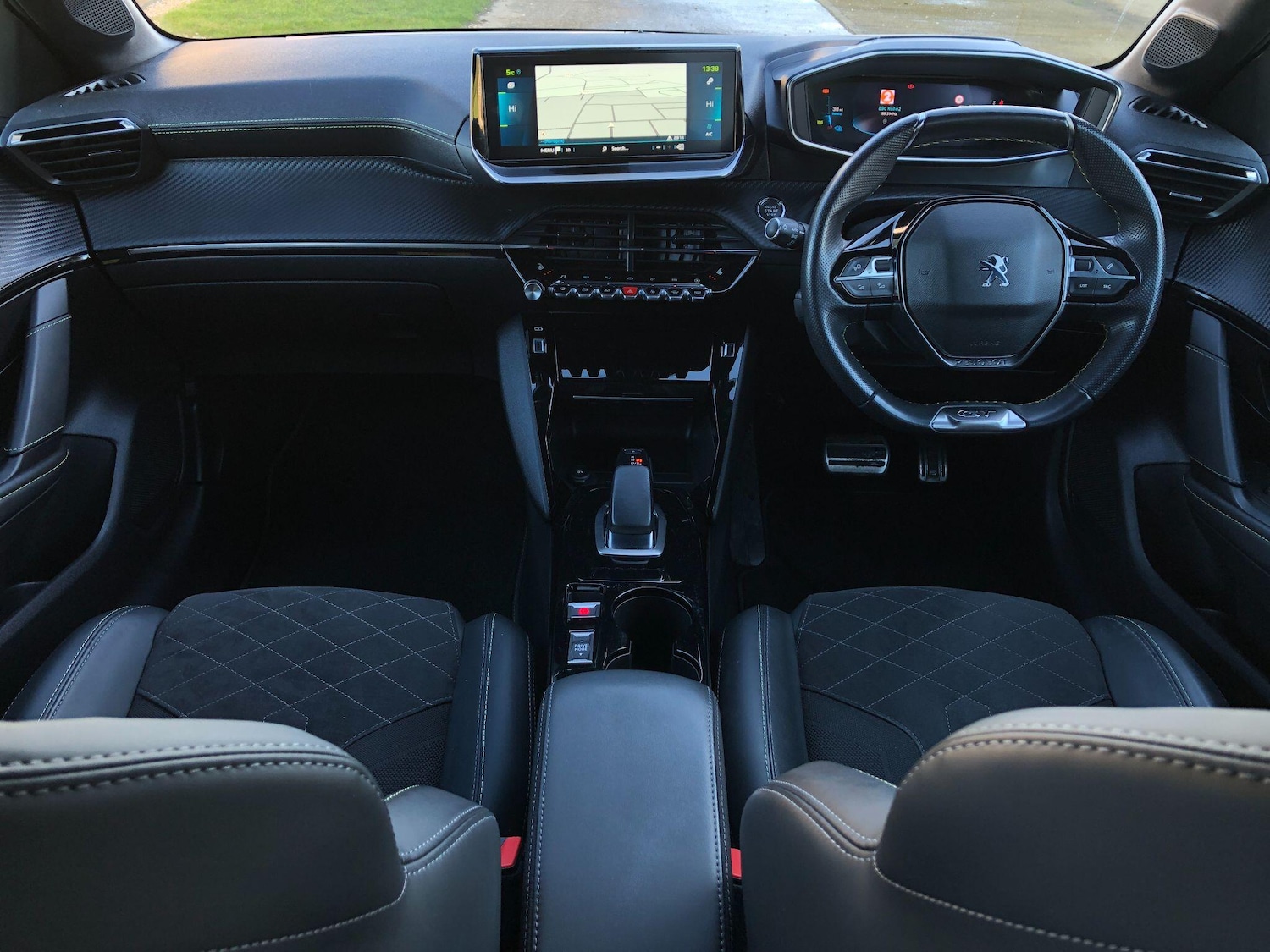 Used Peugeot E-208 2021 for sale - 77090815: Photo 8