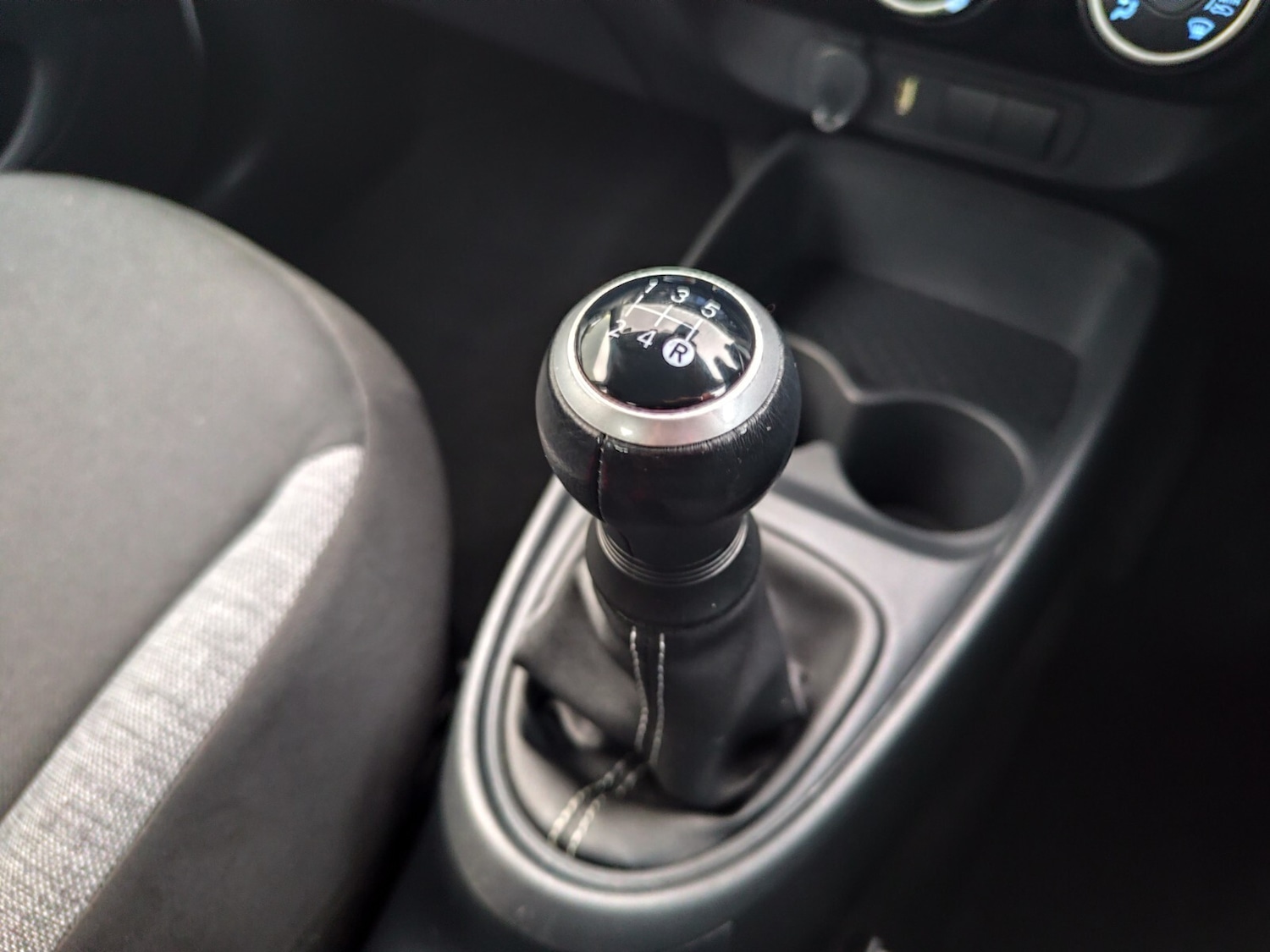 Used Toyota Aygo X 2023 for sale - 76817811: Photo 27