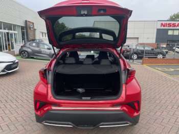 Used Toyota C-HR 2023 for sale - 75305842: Photo