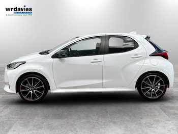 Used Toyota Yaris 2023 for sale - 78305891: Photo