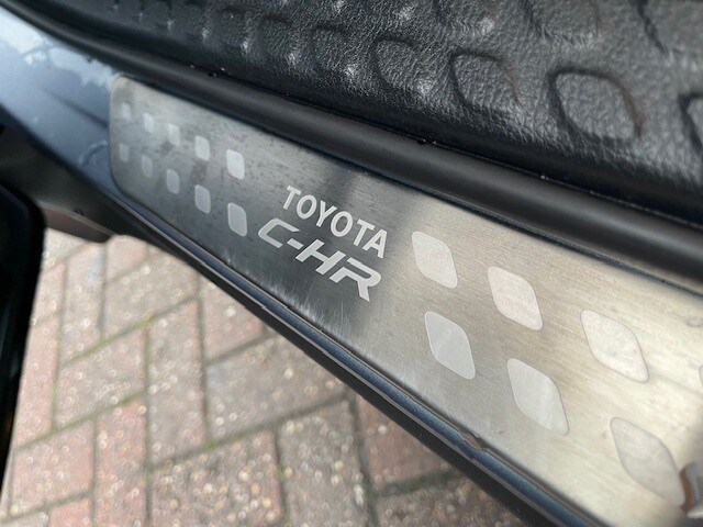 Used Toyota C-HR 2020 for sale - 76276273: Photo 29