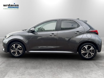 Used Toyota Yaris 2024 for sale - 78226157: Photo