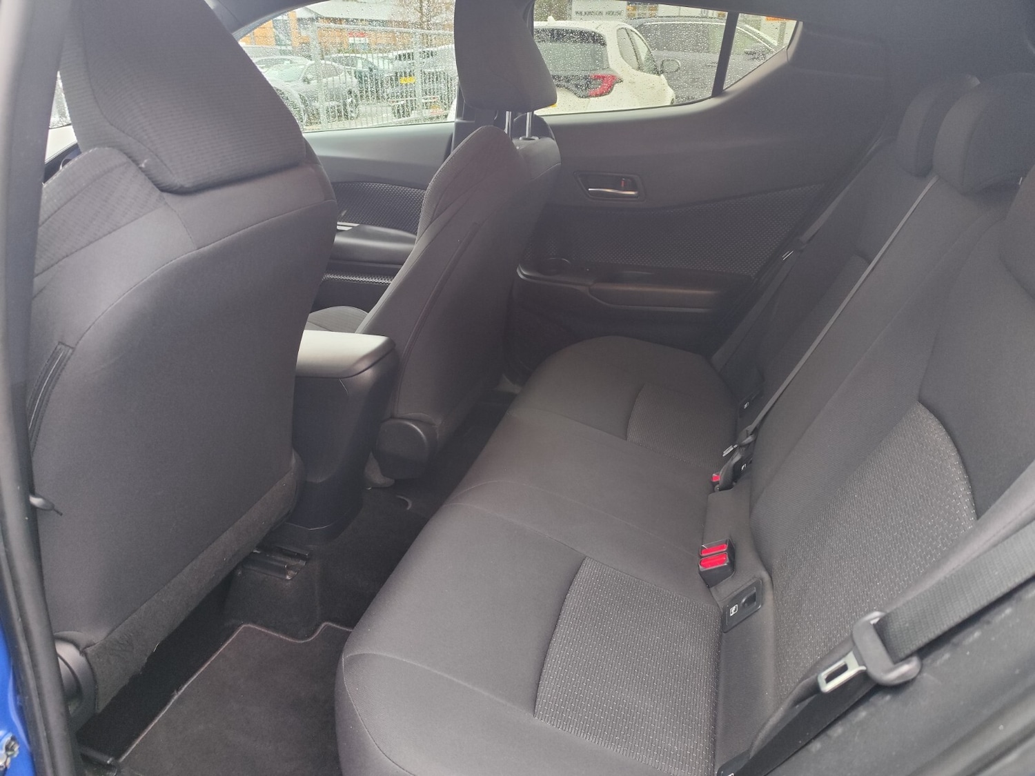 Used Toyota C-HR 2019 for sale - 76933259: Photo 12