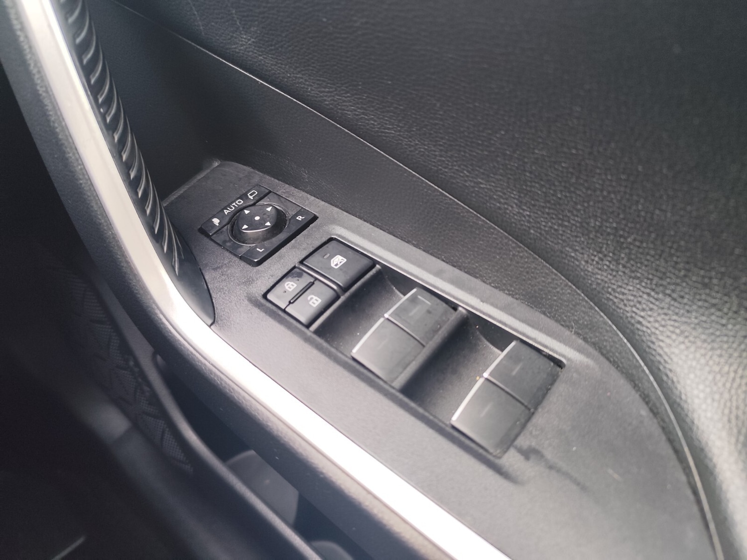 Used Toyota RAV4 2022 for sale - 77380910: Photo 21