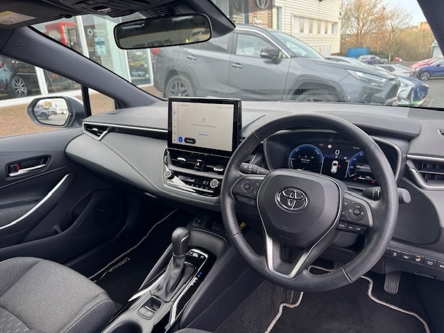 Used Toyota Corolla 2024 for sale - 76861810: Photo 11