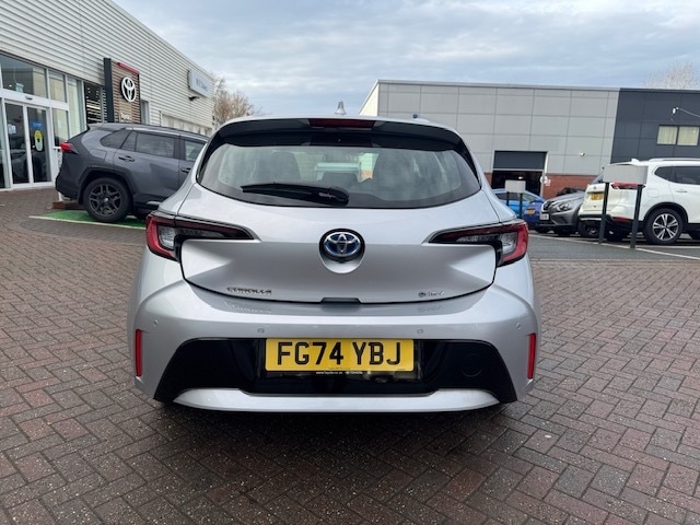 Used Toyota Corolla 2024 for sale - 76861810: Photo 4