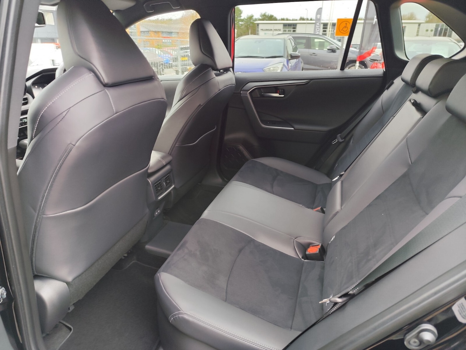 Used Toyota RAV4 2025 for sale - 76842089: Photo 13