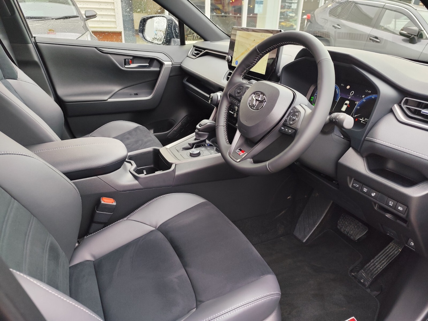 Used Toyota RAV4 2025 for sale - 76842089: Photo 14