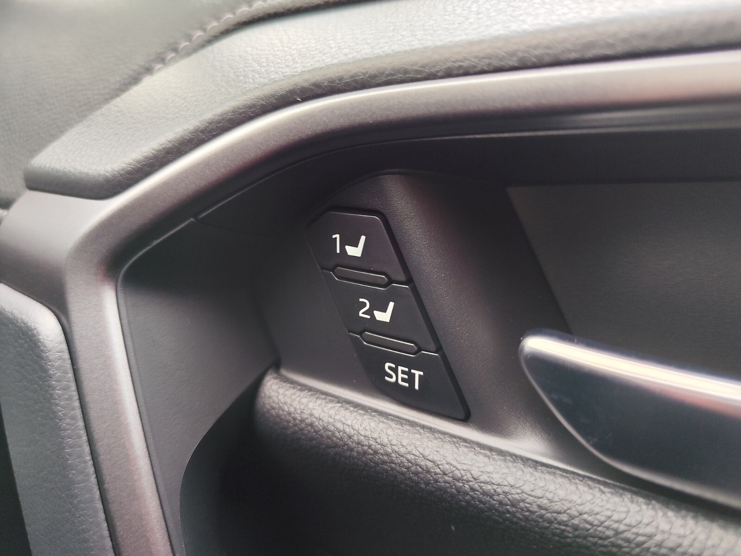 Used Toyota RAV4 2025 for sale - 76842089: Photo 26