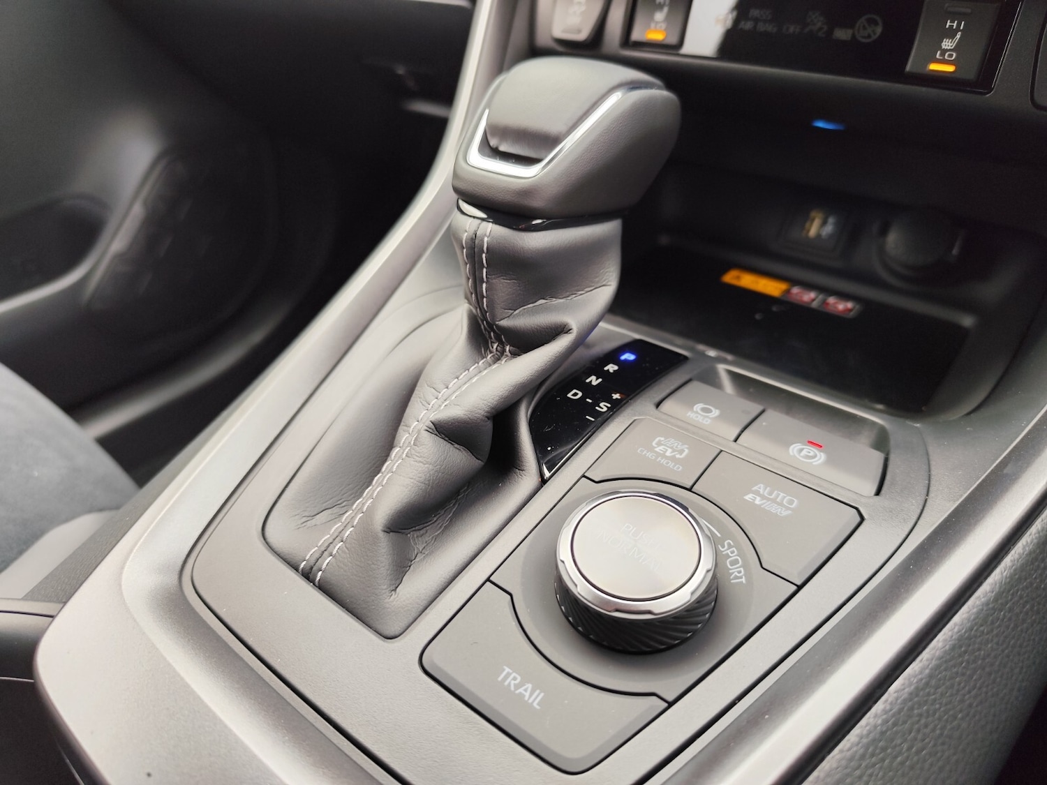 Used Toyota RAV4 2025 for sale - 76842089: Photo 35