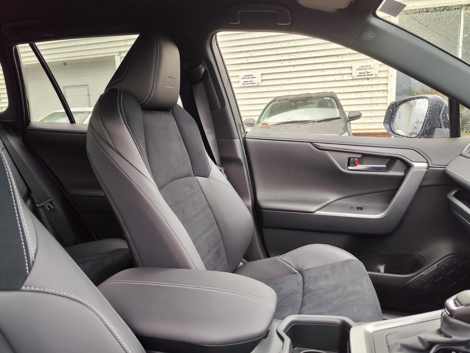 Used Toyota RAV4 2025 for sale - 76842089: Photo 36