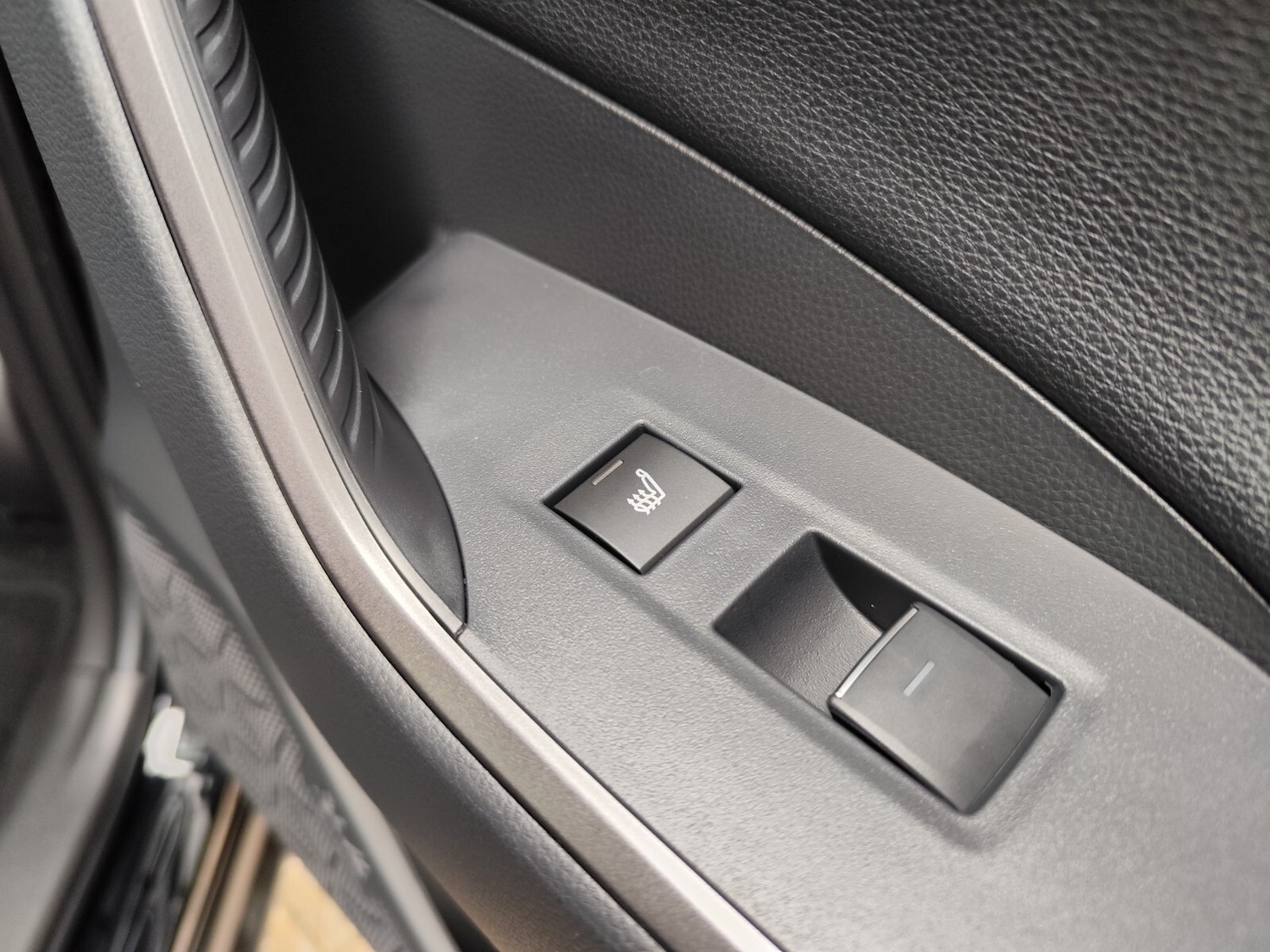 Used Toyota RAV4 2025 for sale - 76842089: Photo 39