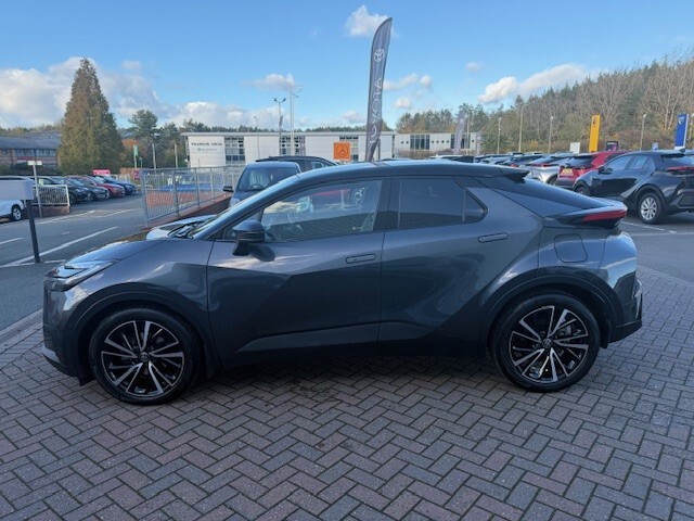 Used Toyota C-HR 2024 for sale - 76355199: Photo 9