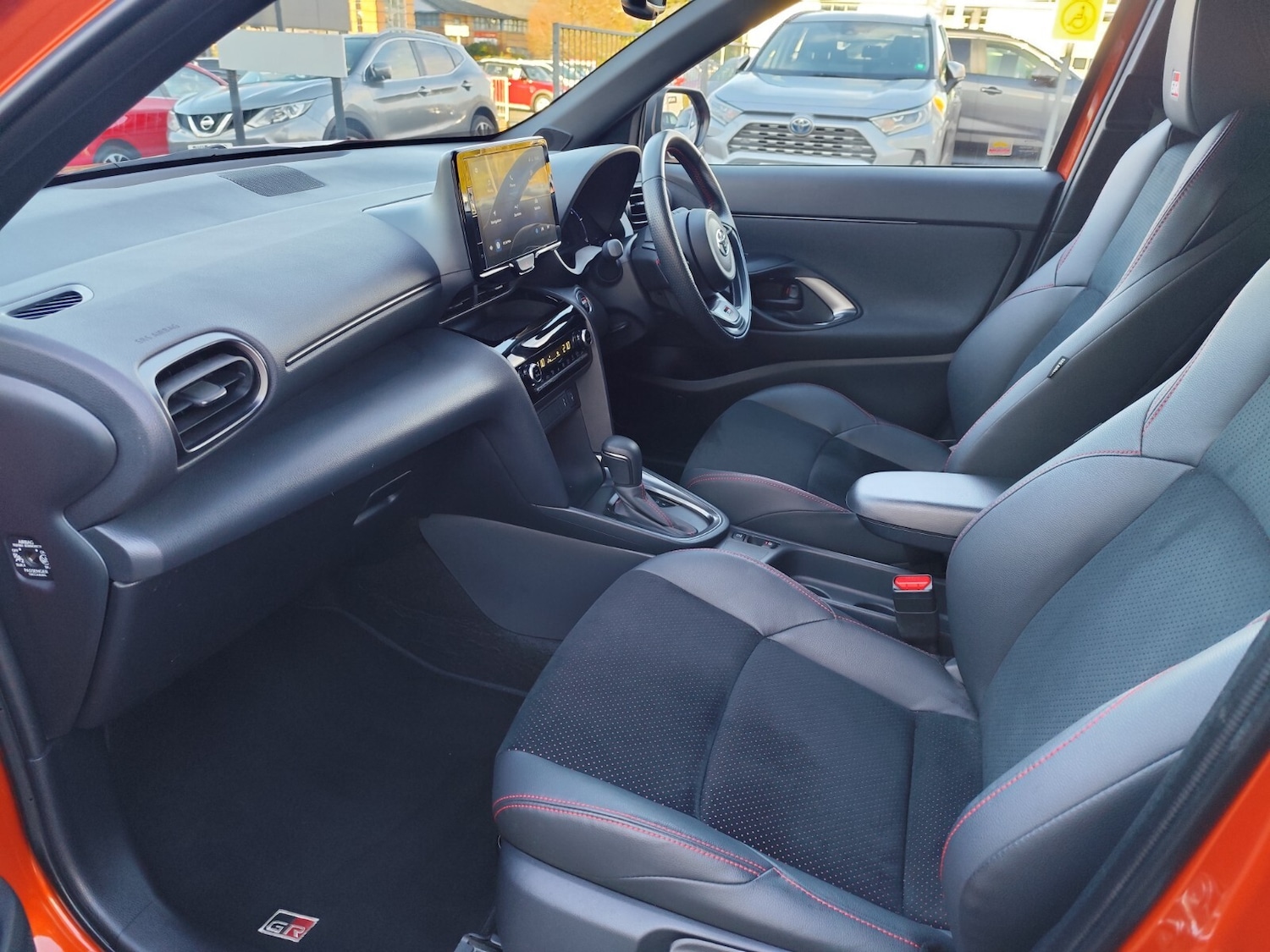 Used Toyota Yaris Cross 2023 for sale - 76623591: Photo 11