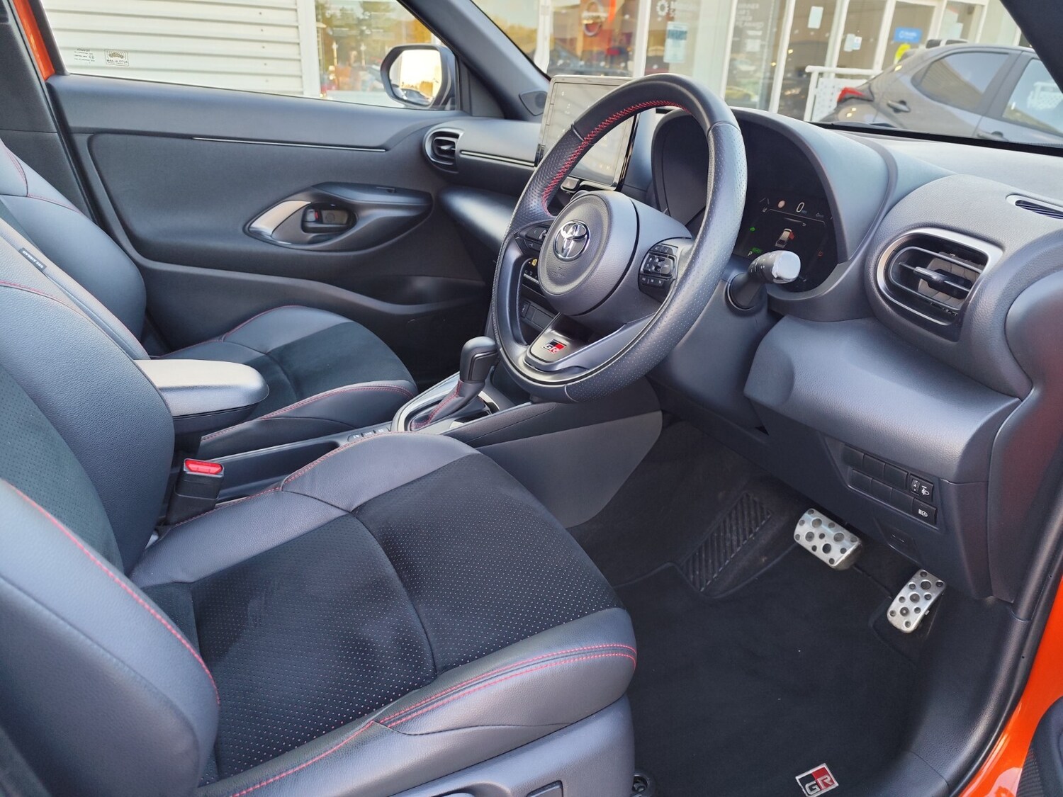 Used Toyota Yaris Cross 2023 for sale - 76623591: Photo 13