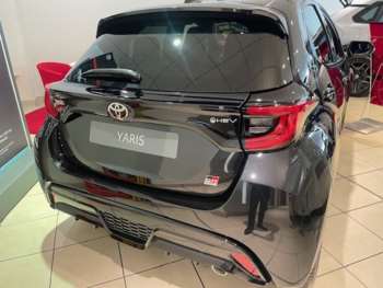 Used Toyota Yaris  for sale - 74963030: Photo