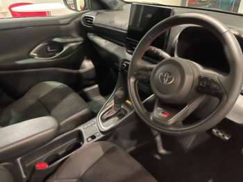 Used Toyota Yaris  for sale - 74963030: Photo
